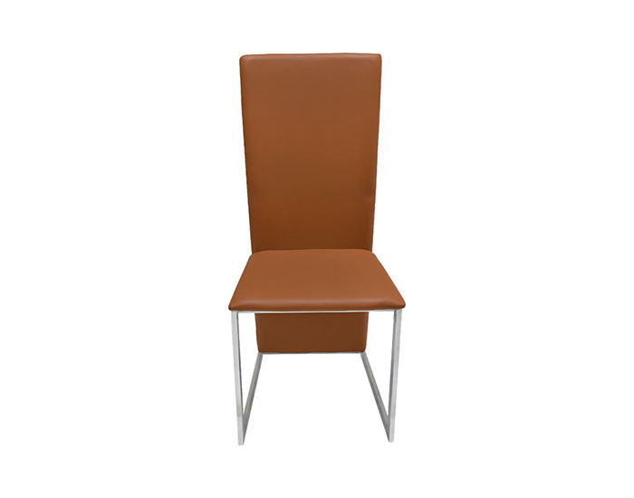 SILLA MORGAN COLOR CAFÉ PIEL DE BÚFALO CON BASE METAL CEPILLADO (105×46×57cm)