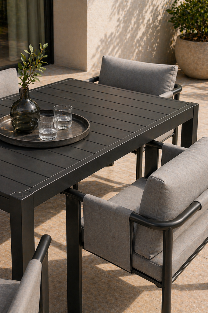 SET LIGO COLOR NEGRO CON MESA Y SILLAS (6 PIEZAS)