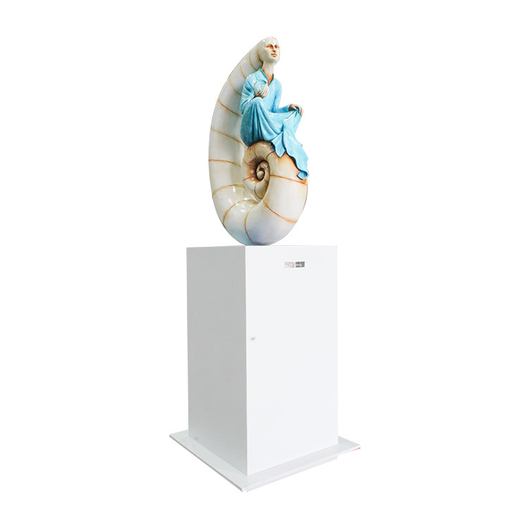 ESCULTURA DECORATIVA EL VIAJERO TIRAN AL ALBA (140×37×37cm)