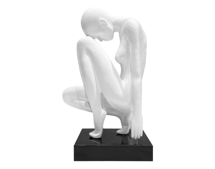 ESCULTURA DECORATIVA MUJER ARTEMISA BLANCO (44×20×25cm)