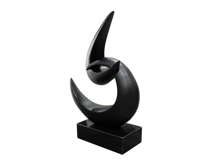 ESCULTURA DECORATIVA MEDIA LUNA (51×25×86cm)