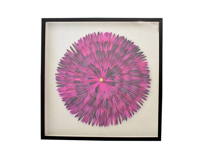 CUADRO GIRASOL FUCSIA CON PLUMAS NATURALES (90×90×6cm)