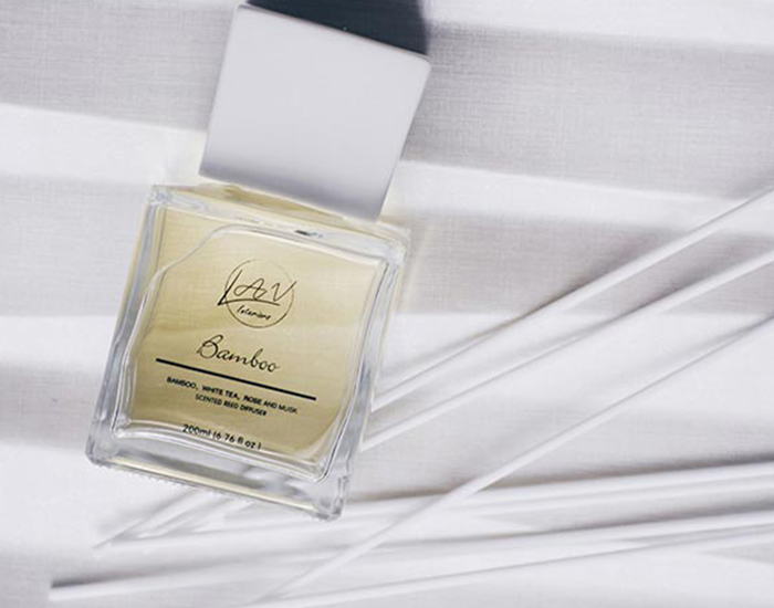 DIFUSOR DE FRAGANCIA EN ACEITE AROMA BAMBOO Y TÉ BLANCO (200ml)