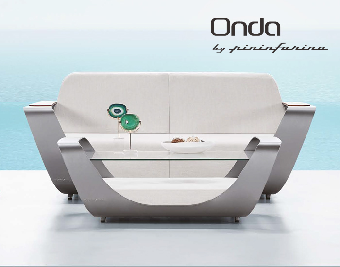 LOVE SEAT ONDA DE JARDÍN CON CUBIERTA SUNBRELLA, DISEÑADO POR PININFARINA. (1 PZA)